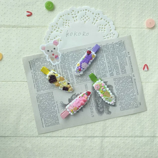 Decoden Cream Hair Claw Clip Set - 4 PCS