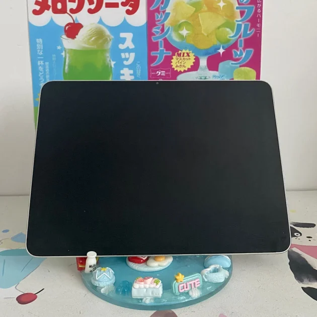 Handmade Hangyodon Decoden Cream iPad/Phone Stand - Image 10