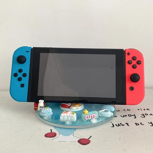 Handmade Hangyodon Decoden Cream iPad/Phone Stand - Image 8